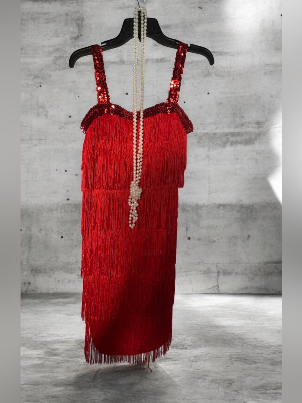 Red Fringe Flapper 20's Gatsby Dress with Faux Pearl Necklace Women's OS